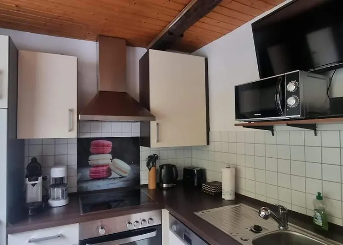 Stephanie Apartamento Zell